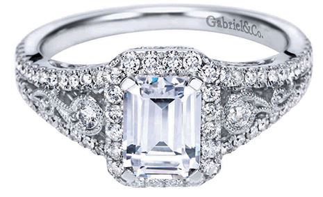 Gabriel New York Engagement Ring